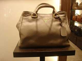 prada handbags clearance